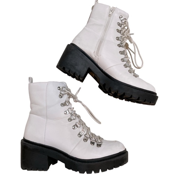Olivia Ferguson Women’s White Lace Up Zipper Leather Chunky Heel Boots Size 6 - Picture 1 of 7